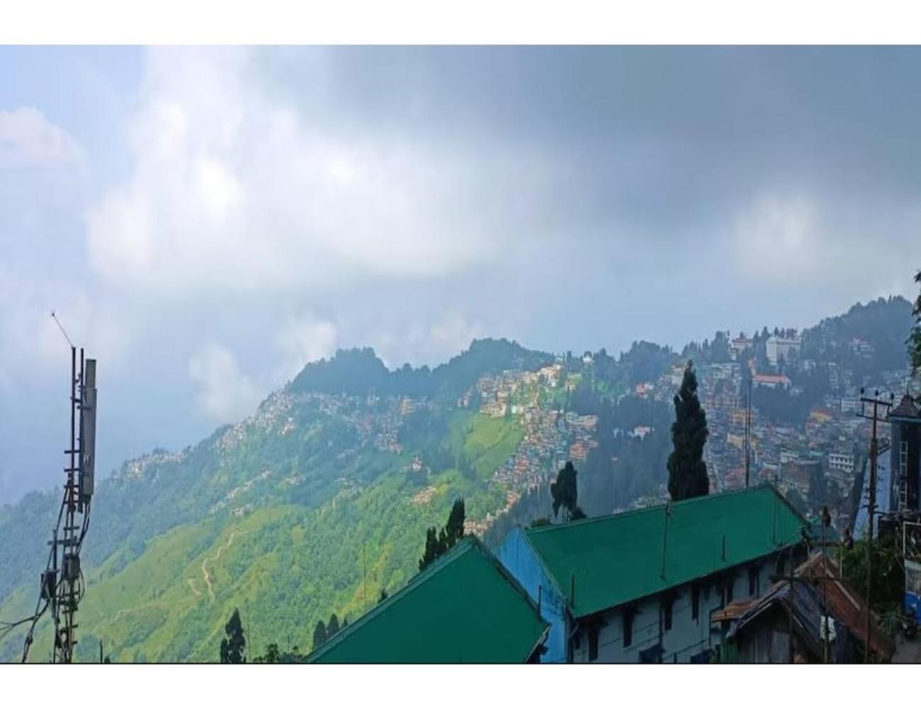 Sona Lodge, Siliguri Eksteriør bilde