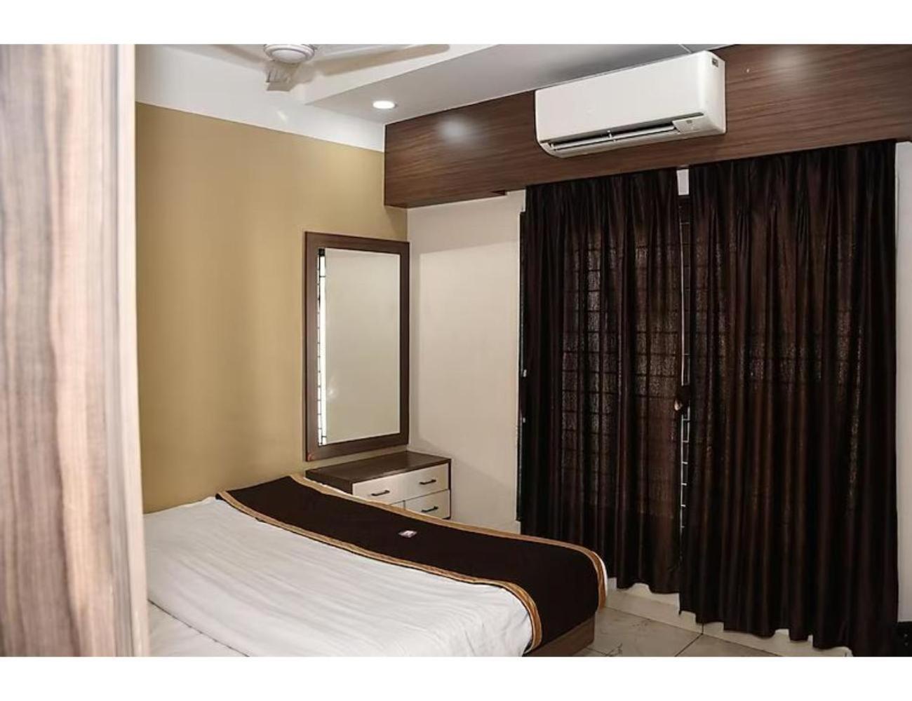 Sona Lodge, Siliguri Eksteriør bilde