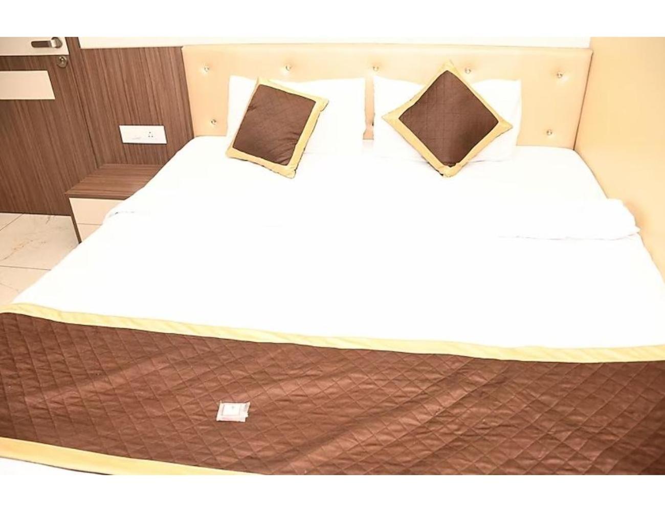 Sona Lodge, Siliguri Eksteriør bilde
